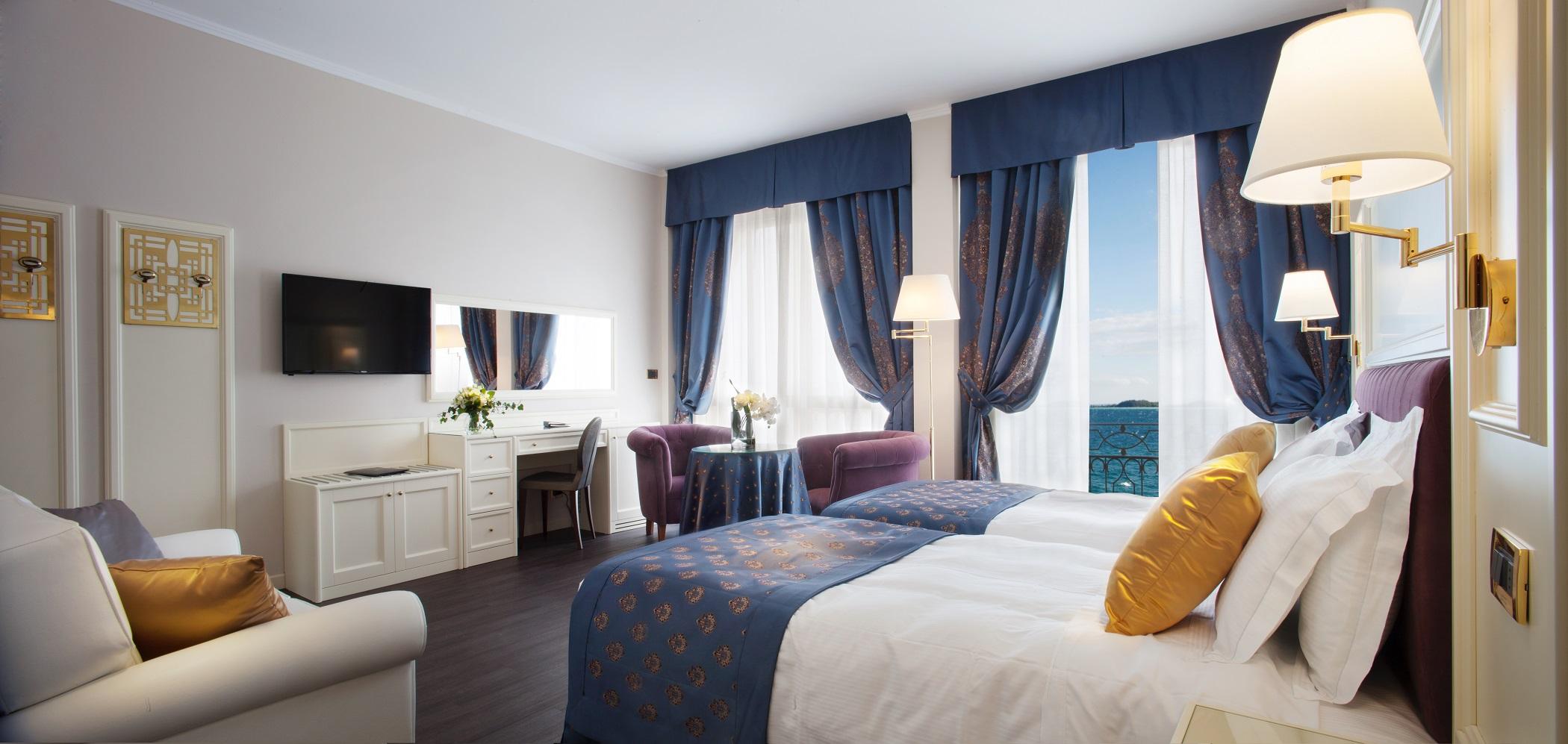 Grand Hotel Gardone Gardone Riviera Esterno foto