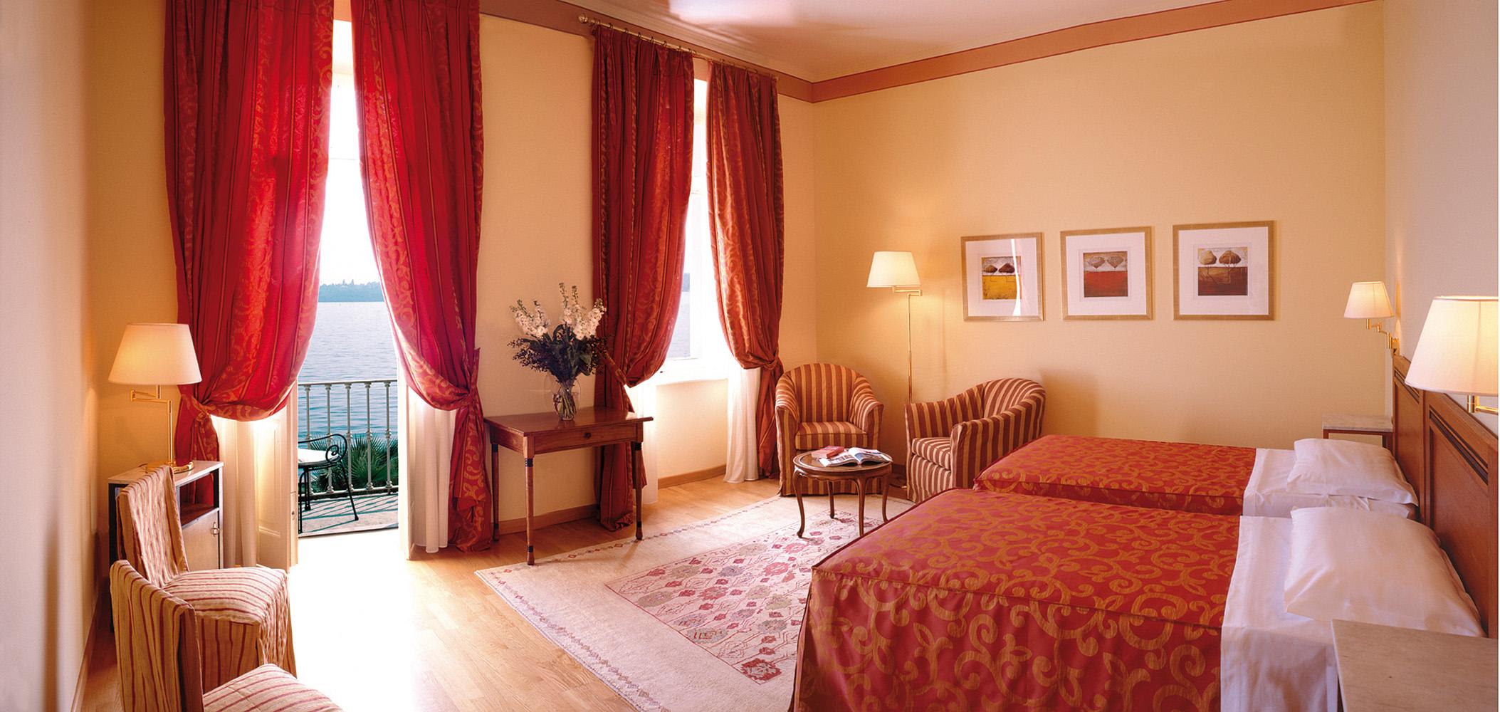 Grand Hotel Gardone Gardone Riviera Esterno foto