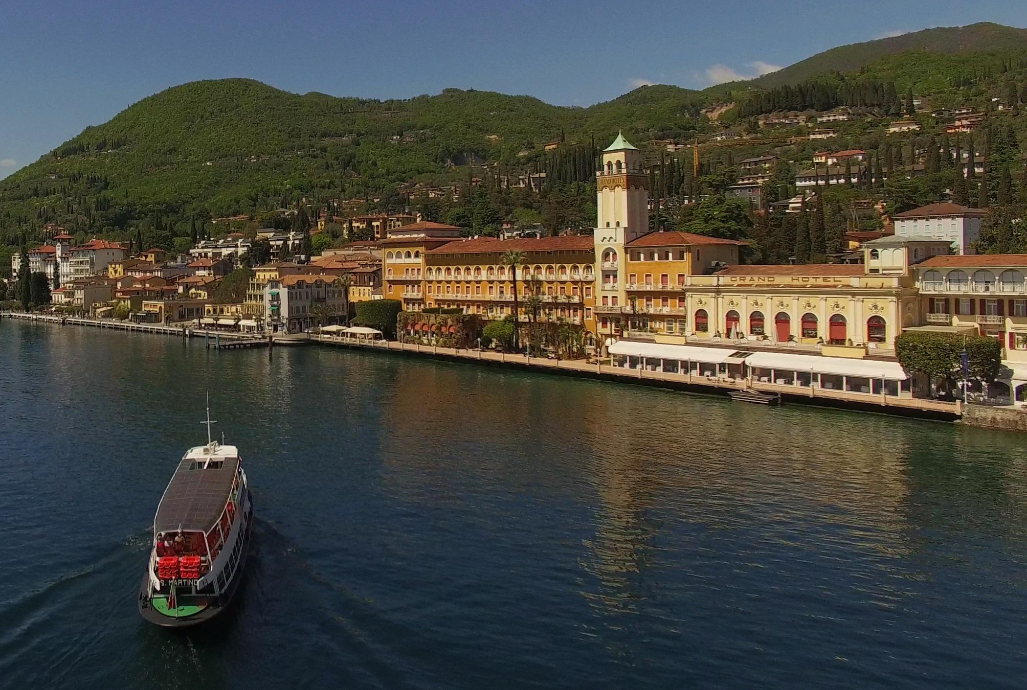 Grand Hotel Gardone Gardone Riviera Esterno foto