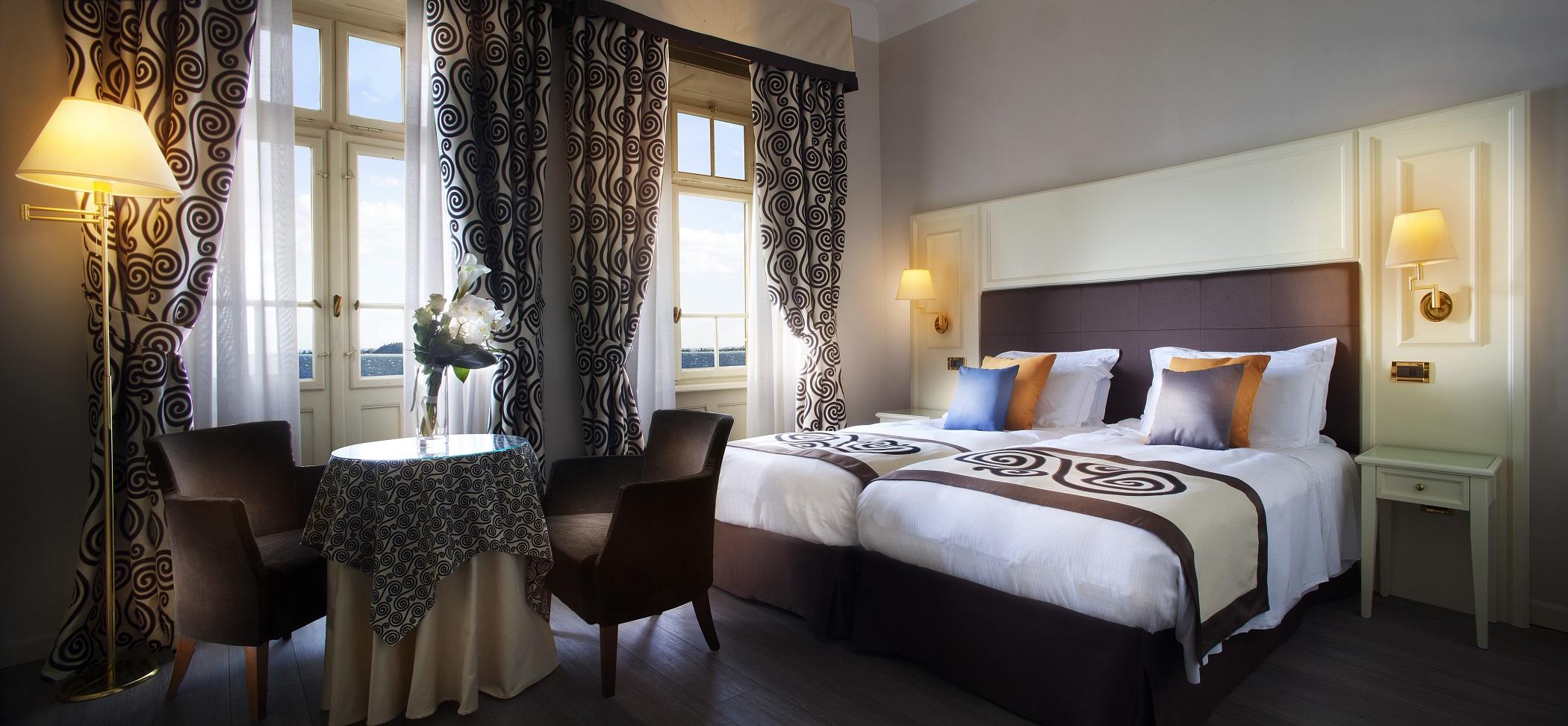 Grand Hotel Gardone Gardone Riviera Esterno foto
