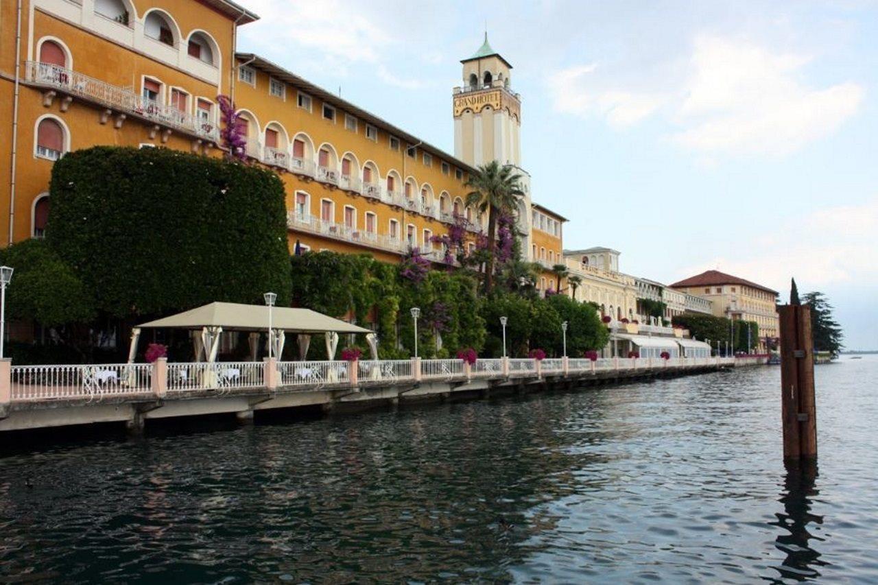 Grand Hotel Gardone Gardone Riviera Esterno foto