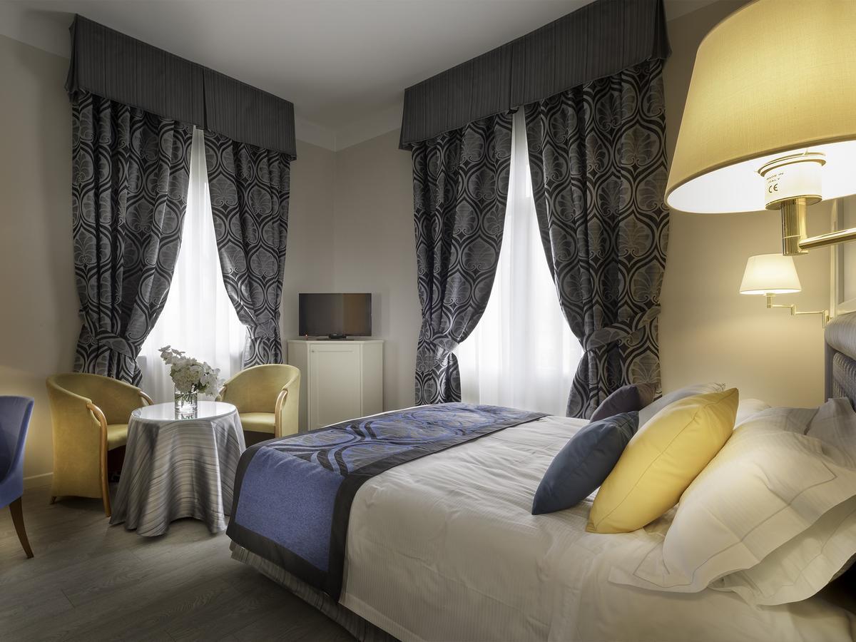 Grand Hotel Gardone Gardone Riviera Esterno foto